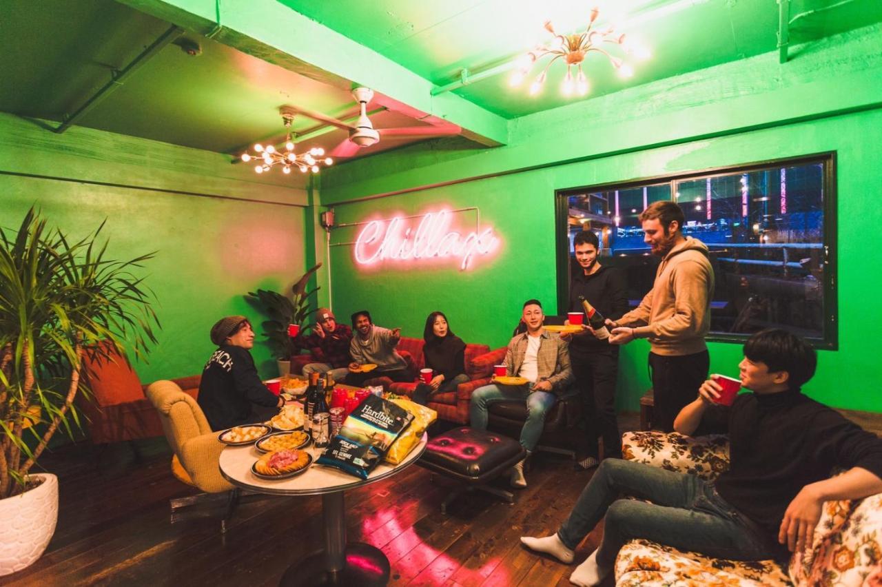 Hostel Chillax Οσάκα Εξωτερικό φωτογραφία